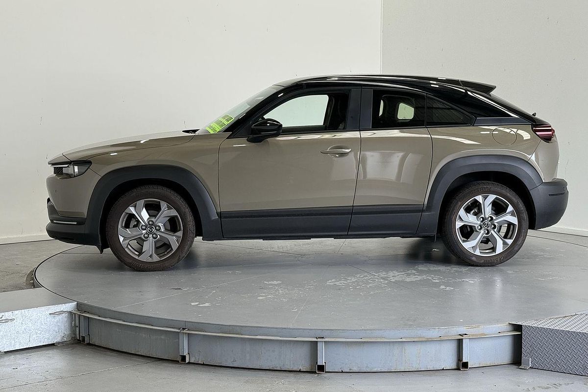 2023 Mazda MX-30 G20e Evolve DR Series