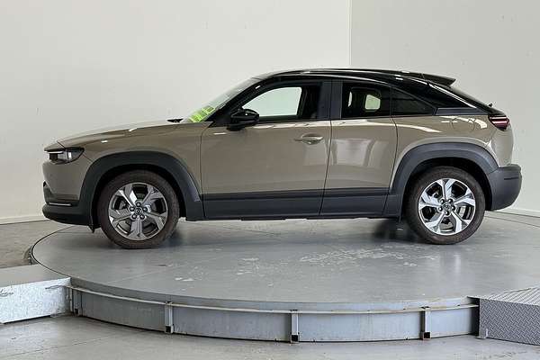 2023 Mazda MX-30 G20e Evolve DR Series