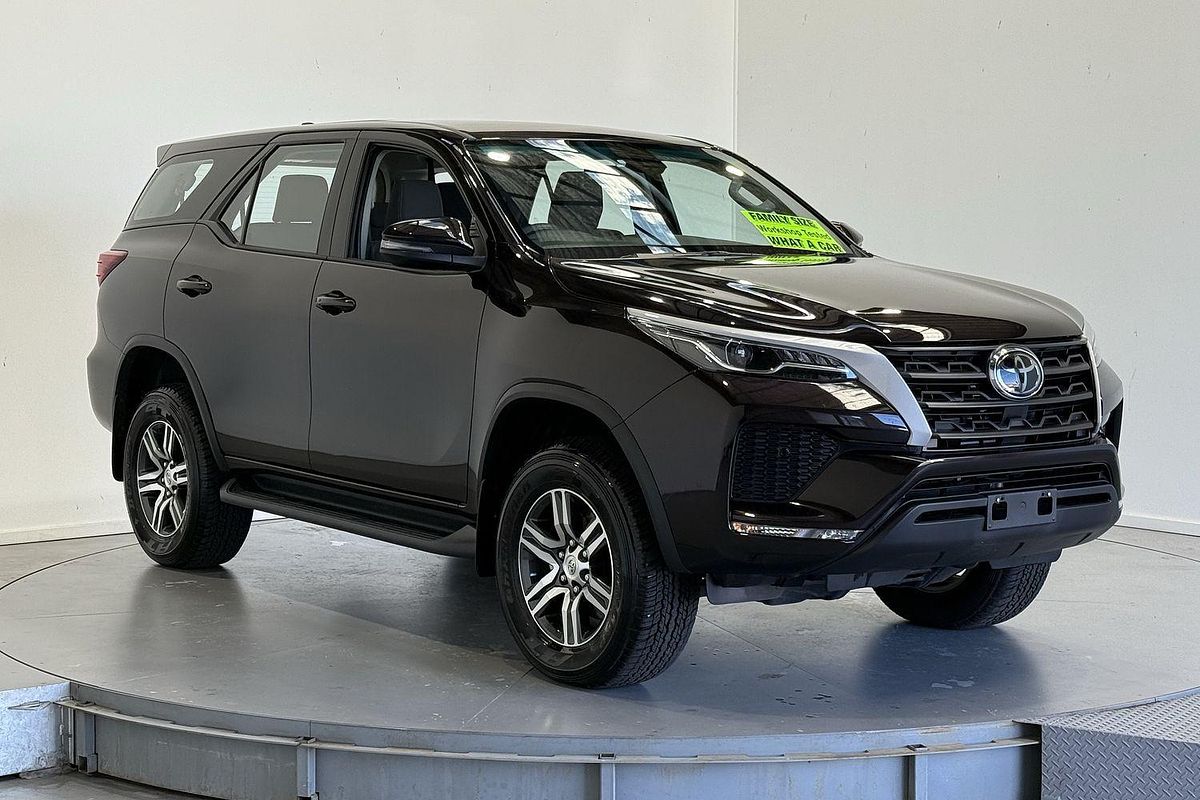 2024 Toyota Fortuner GX GUN156R