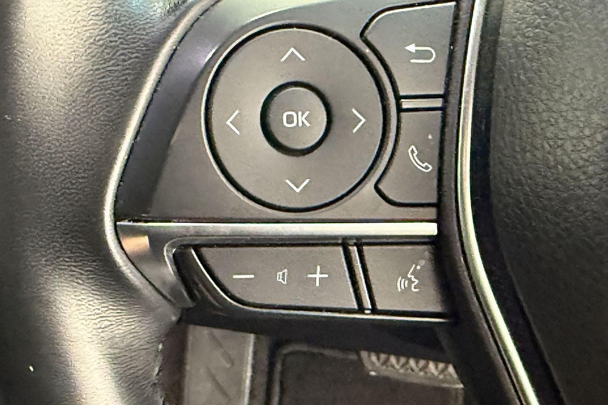 2021 Toyota Camry SL ASV70R