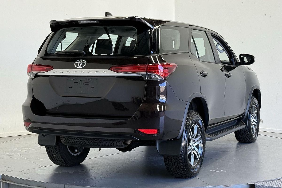2024 Toyota Fortuner GX GUN156R