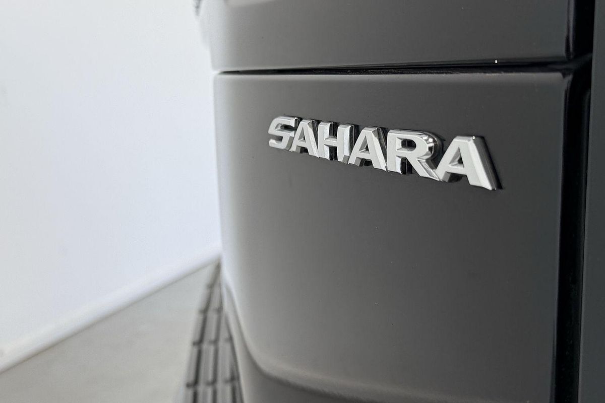 2023 Toyota Landcruiser Sahara FJA300R