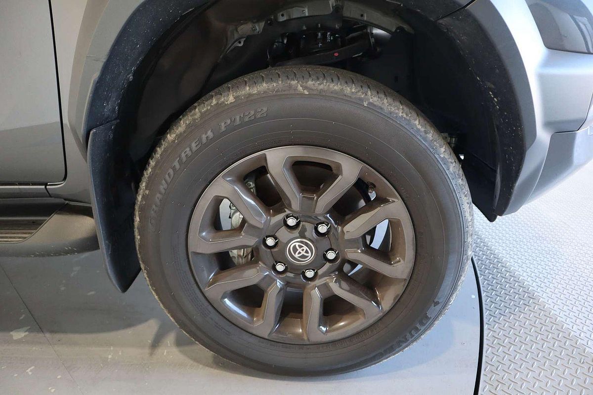 2024 Toyota Hilux Rogue 48V GUN126R 4X4