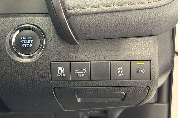 2021 Toyota Camry SL ASV70R