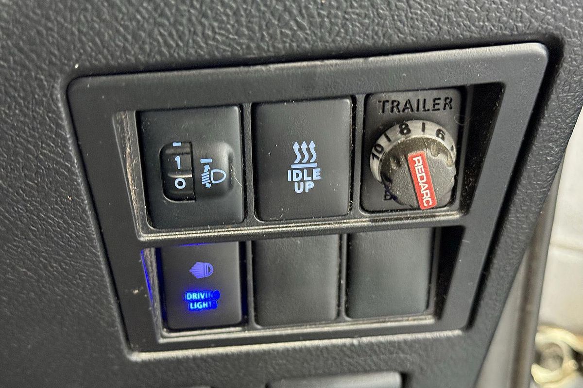 2018 Toyota Hilux SR GUN126R 4X4