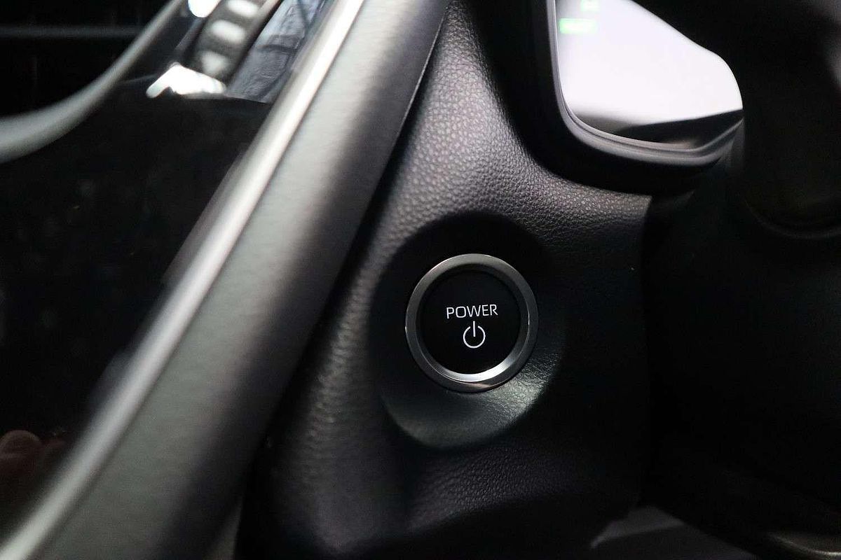 2025 Toyota Corolla Cross GX MXGH10R