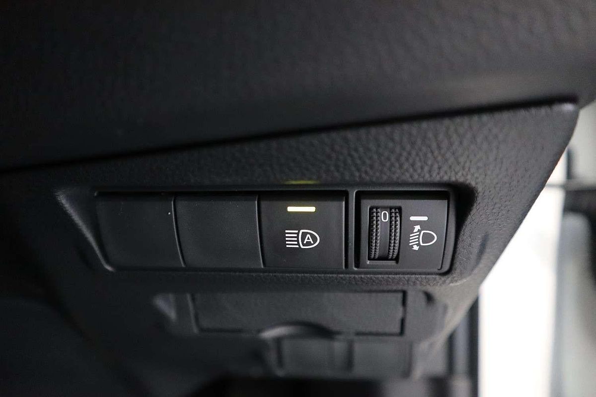 2025 Toyota Corolla Cross GX MXGH10R