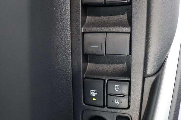 2025 Toyota Corolla Cross GX MXGH10R