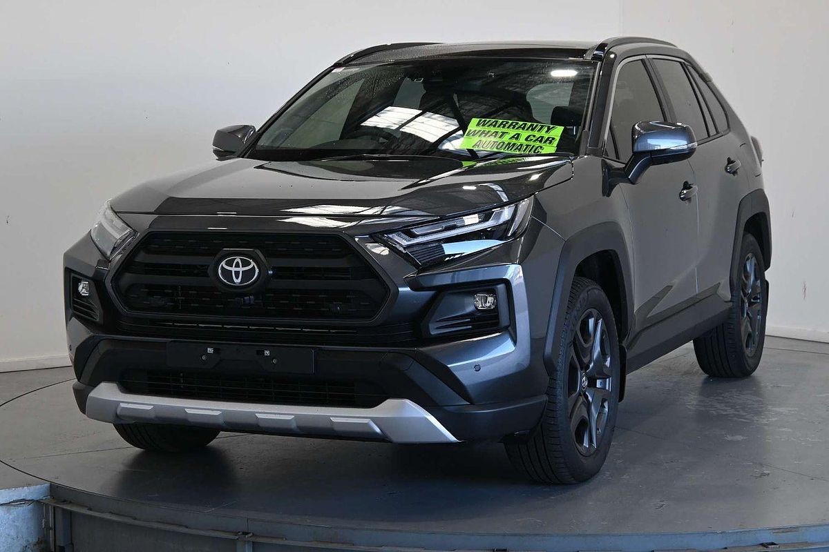 2022 Toyota RAV4 Edge AXAA54R