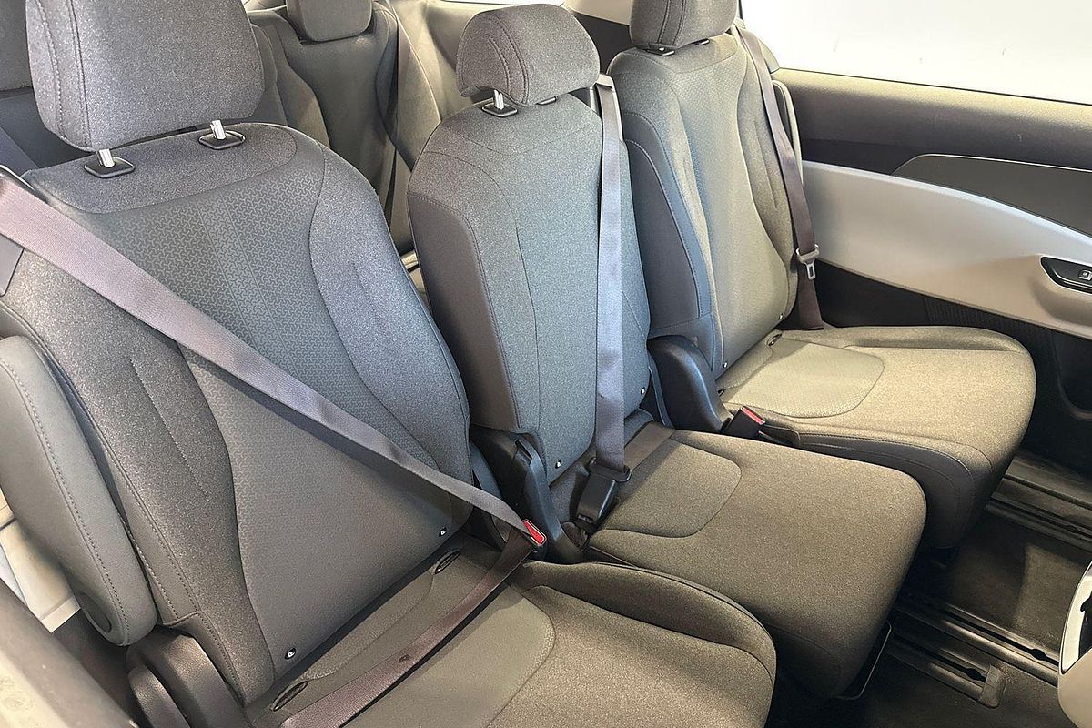 2021 Kia Carnival S KA4