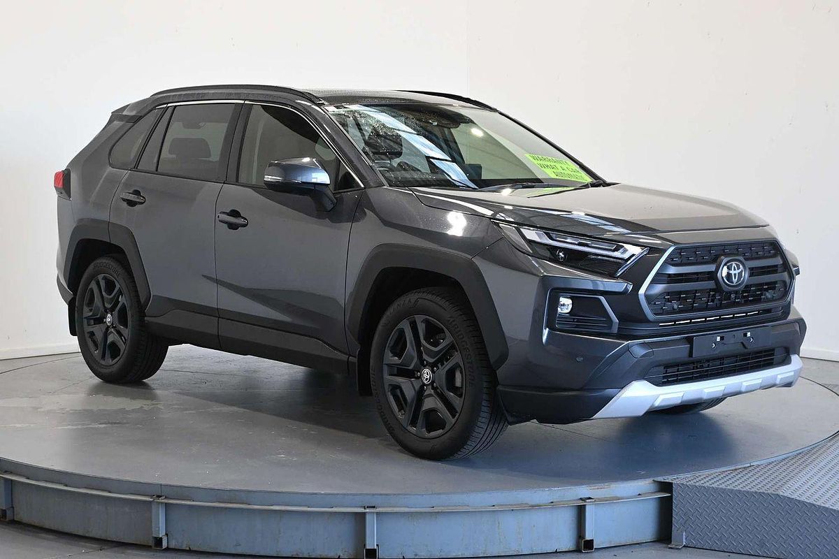 2022 Toyota RAV4 Edge AXAA54R