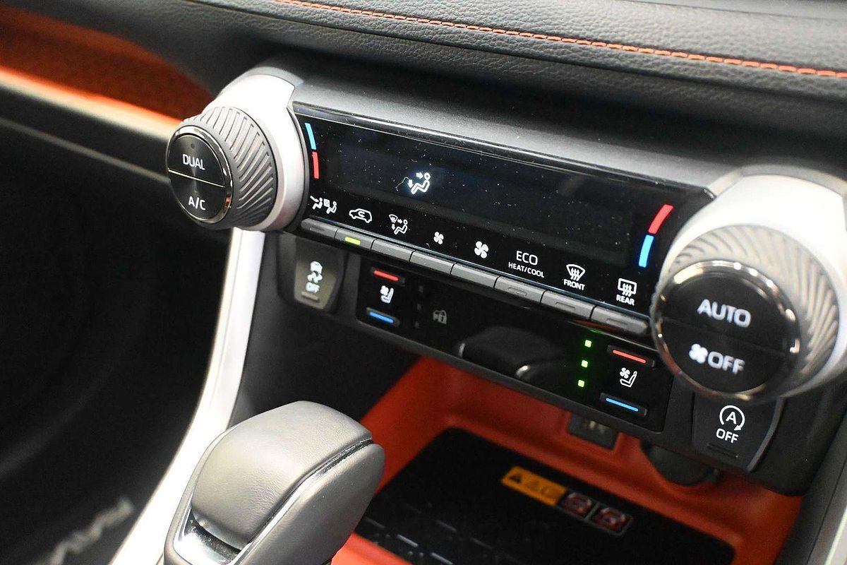 2022 Toyota RAV4 Edge AXAA54R