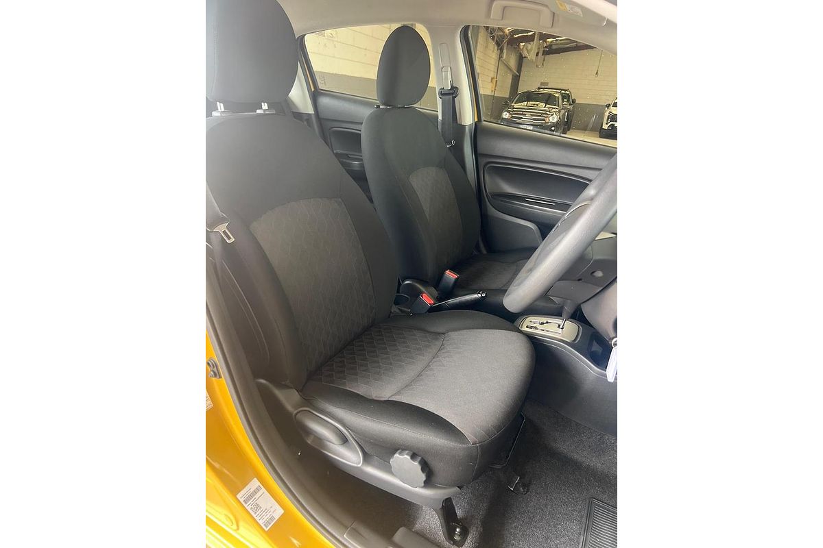 2021 Mitsubishi Mirage ES LB