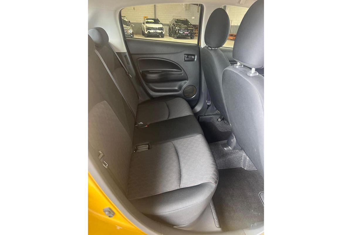 2021 Mitsubishi Mirage ES LB