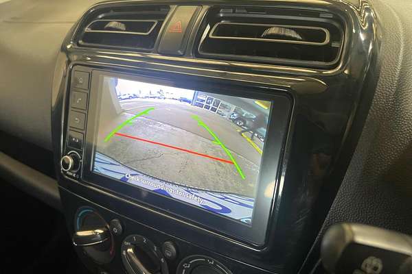 2021 Mitsubishi Mirage ES LB