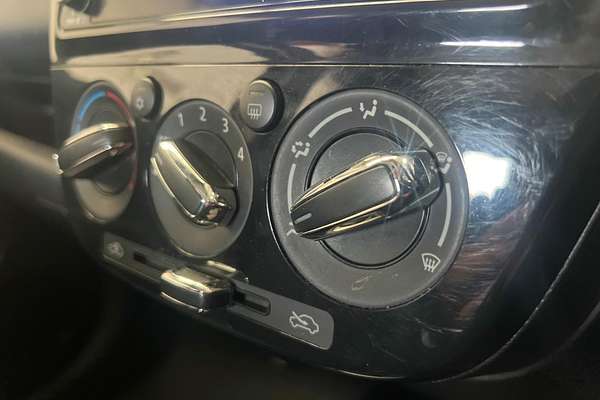 2021 Mitsubishi Mirage ES LB