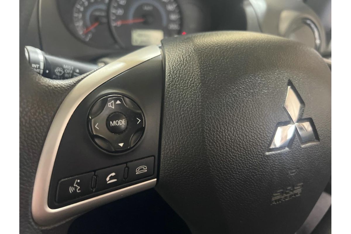 2021 Mitsubishi Mirage ES LB