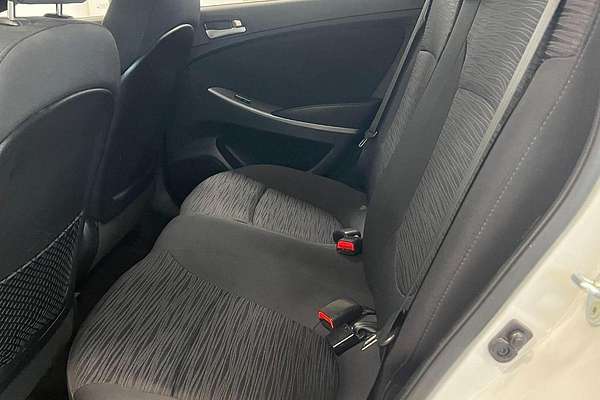 2017 Hyundai Accent Sport RB5