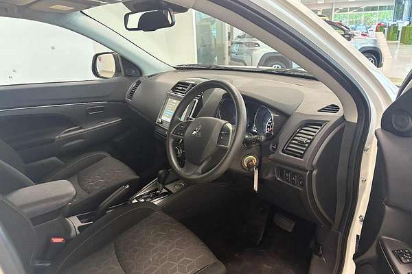 2023 Mitsubishi ASX ES XD