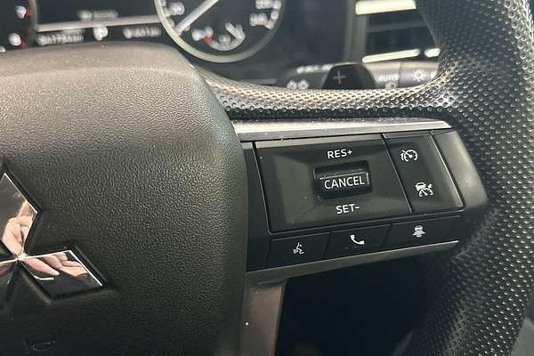 2023 Mitsubishi Outlander ES ZM