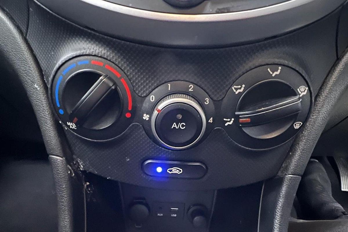 2017 Hyundai Accent Sport RB5