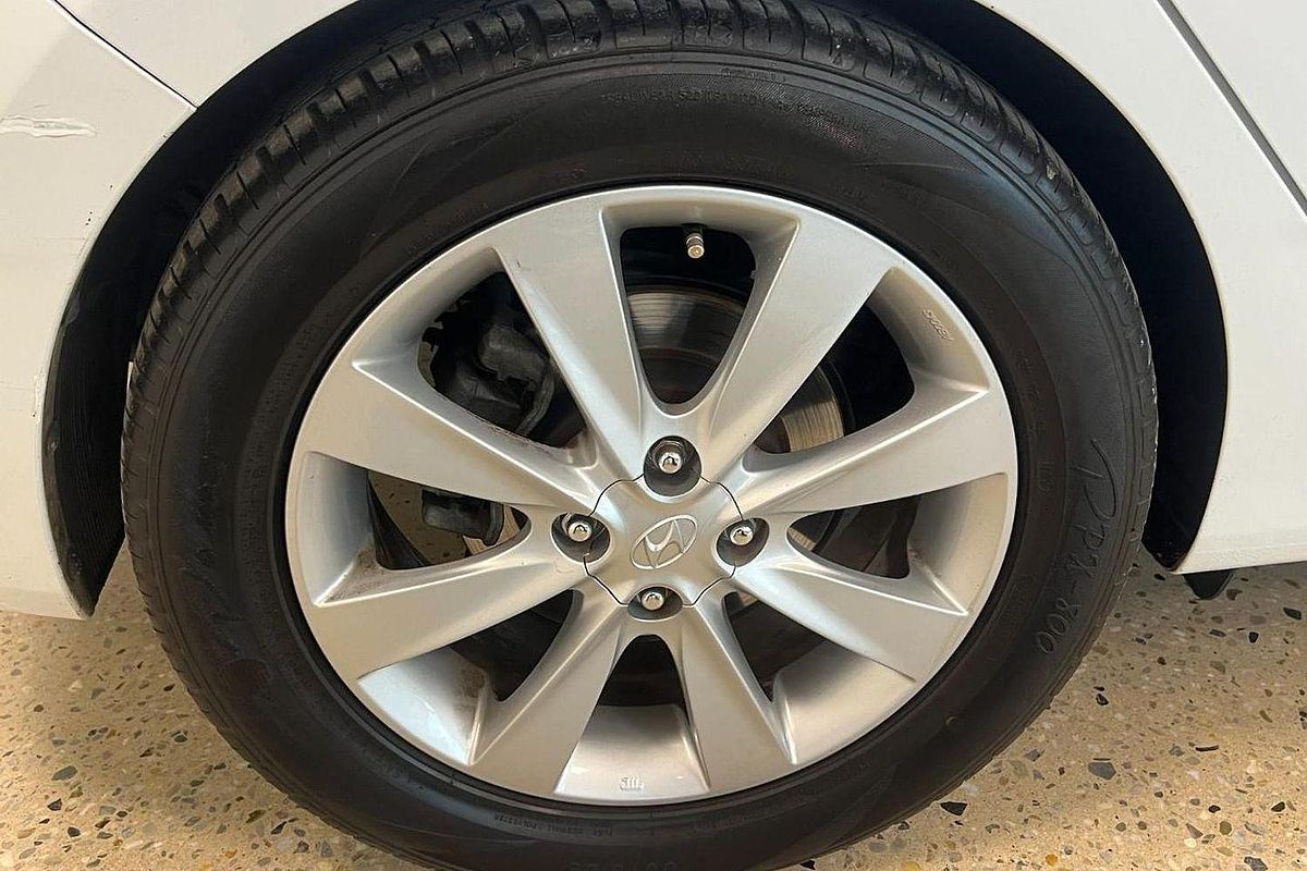 2017 Hyundai Accent Sport RB5