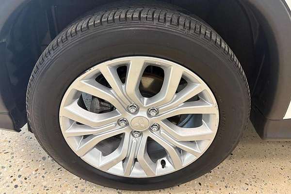 2023 Mitsubishi ASX ES XD