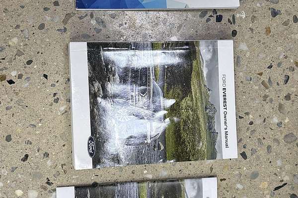 2022 Ford Everest Ambiente UA II 3.2L