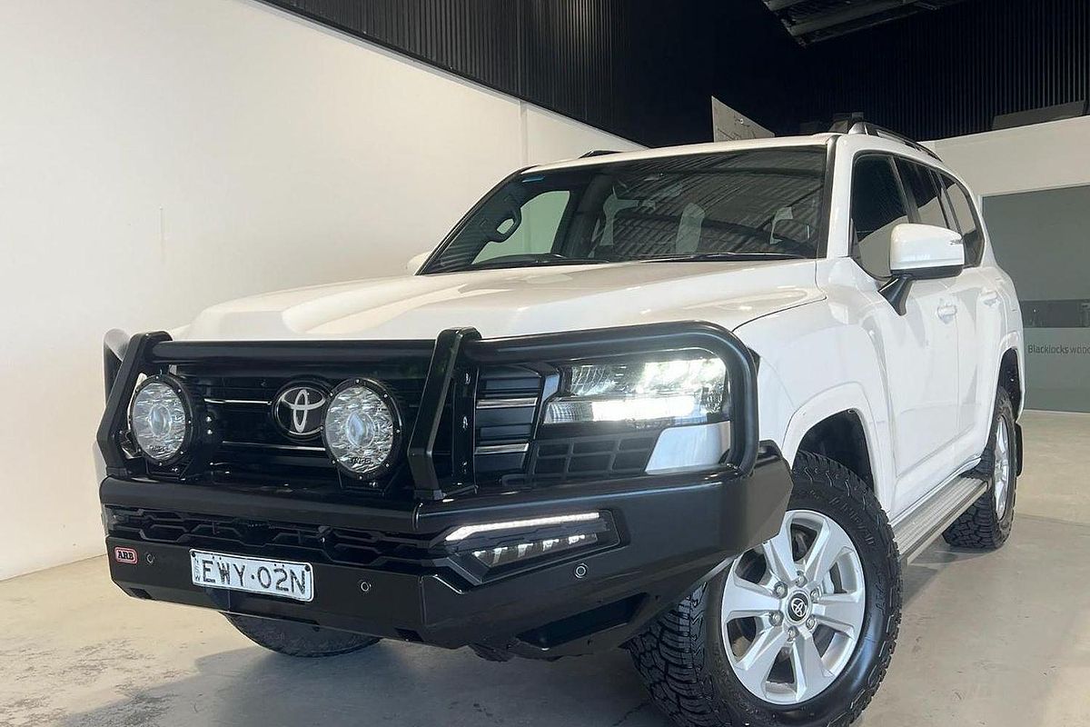 2022 Toyota Landcruiser GXL FJA300R