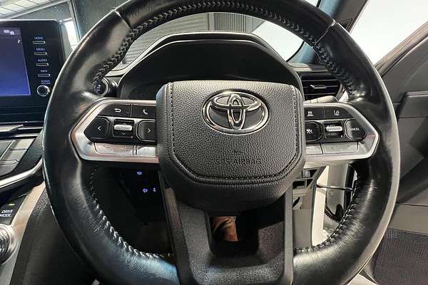 2022 Toyota Landcruiser GXL FJA300R