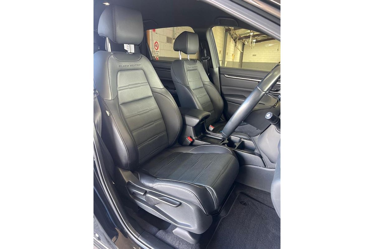 2022 Honda CR-V Black Edition RW