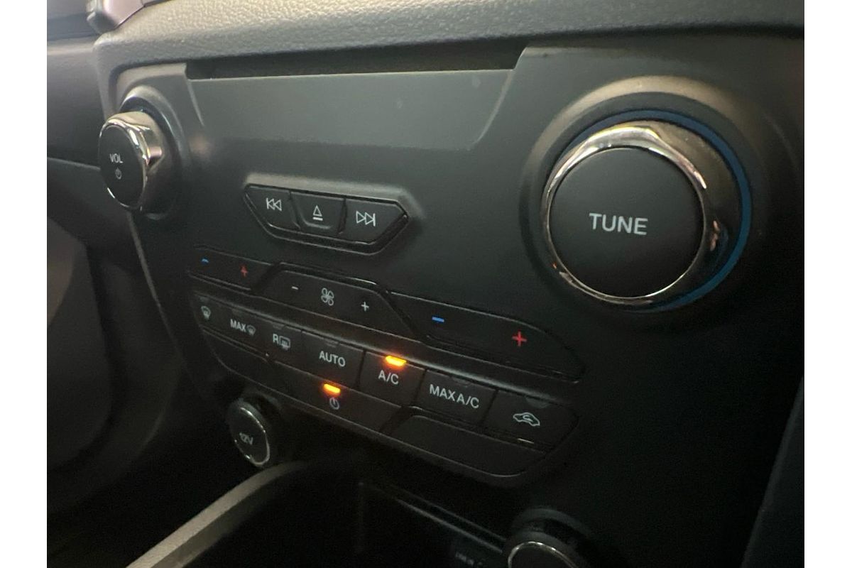 2015 Ford Everest Trend UA 3.2L