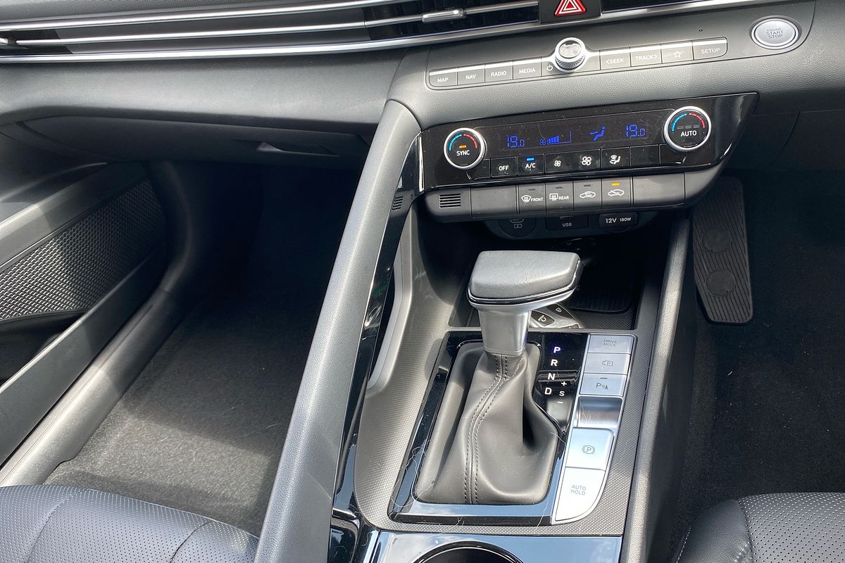 2024 Hyundai i30 Elite CN7.V2