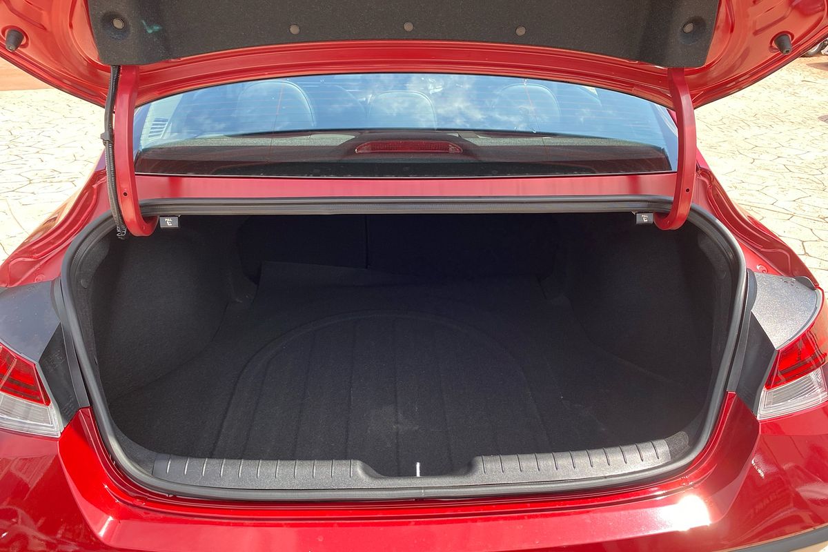 2024 Hyundai i30 Elite CN7.V2