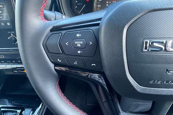 2025 Isuzu D-MAX X-TERRAIN 4X4