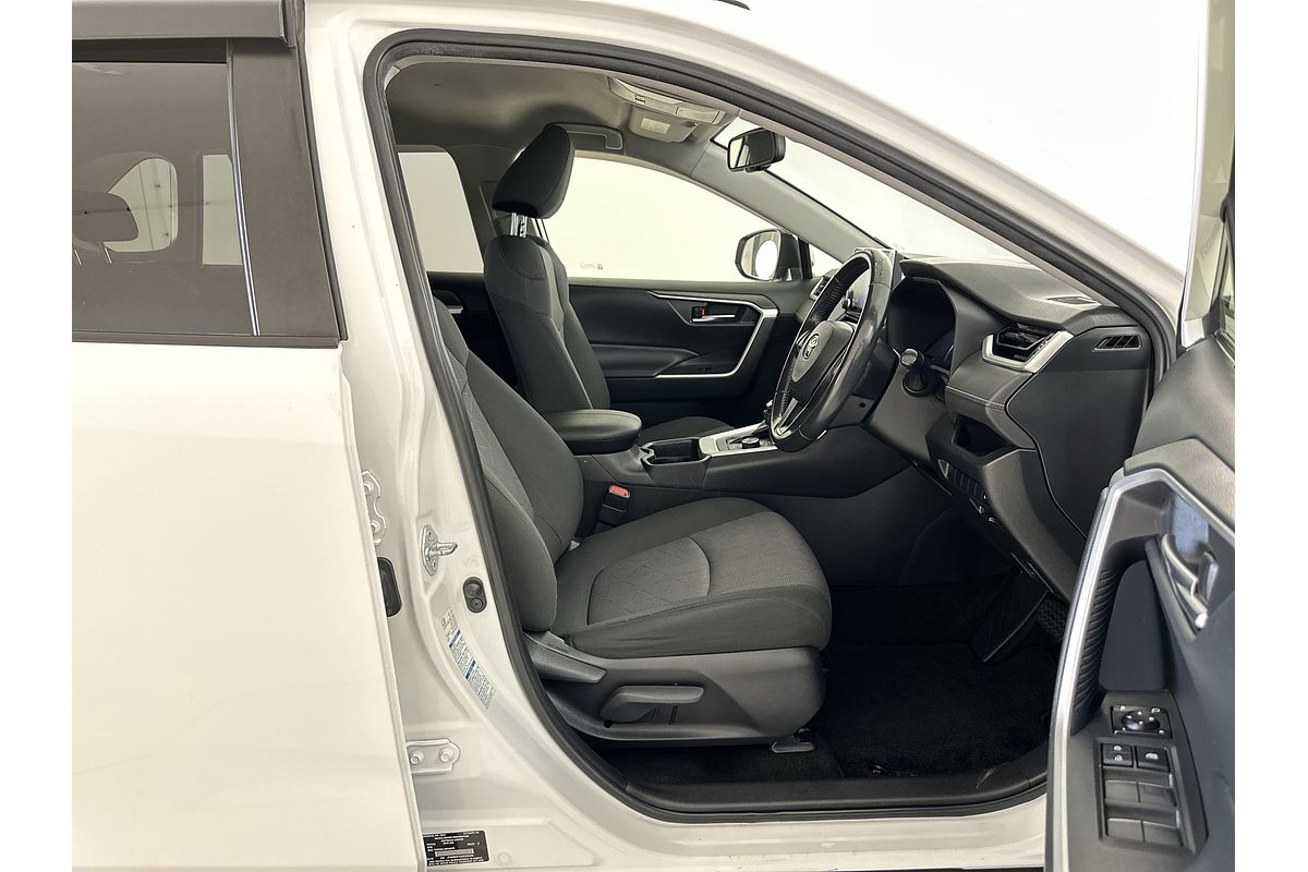 2019 Toyota RAV4 GXL AXAH54R