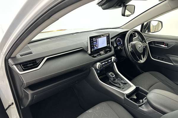 2019 Toyota RAV4 GXL AXAH54R