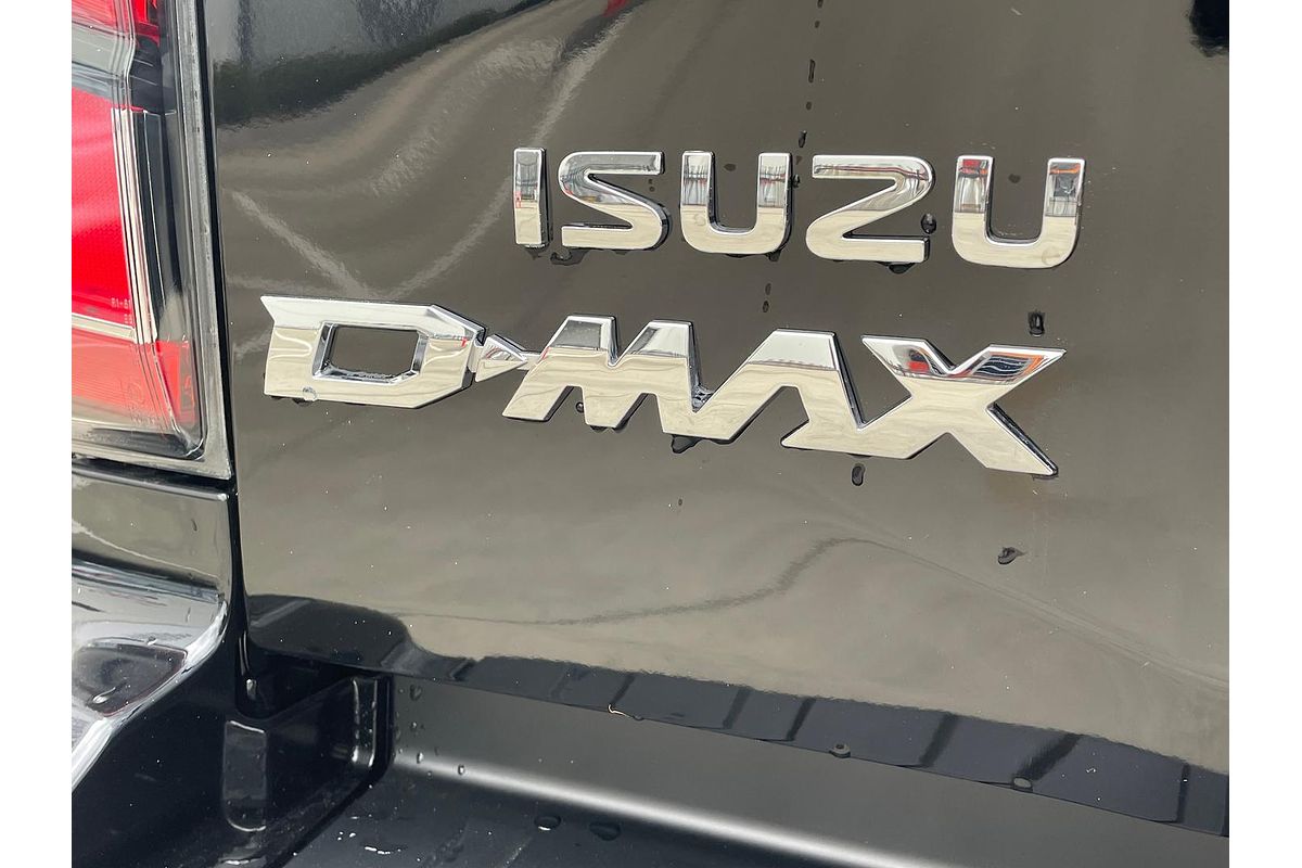 2025 Isuzu D-MAX X-TERRAIN 4X4