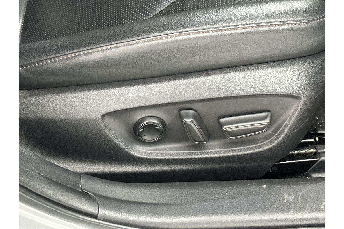 2017 Toyota Camry SL ASV70R