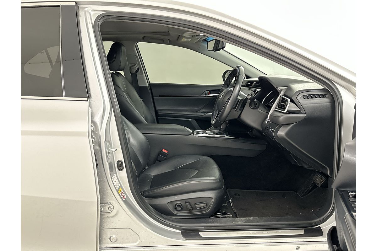 2017 Toyota Camry SL ASV70R