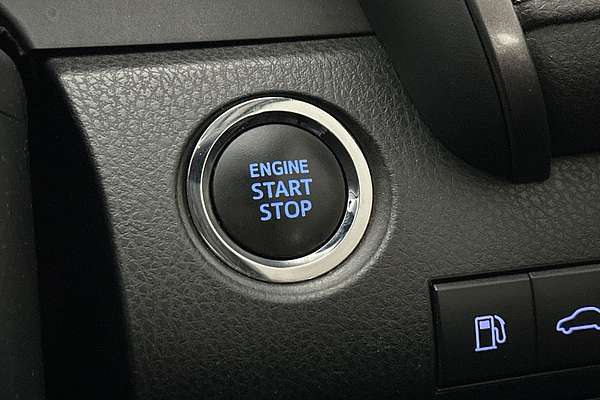 2017 Toyota Camry SL ASV70R