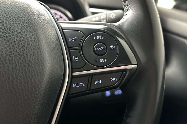 2017 Toyota Camry SL ASV70R