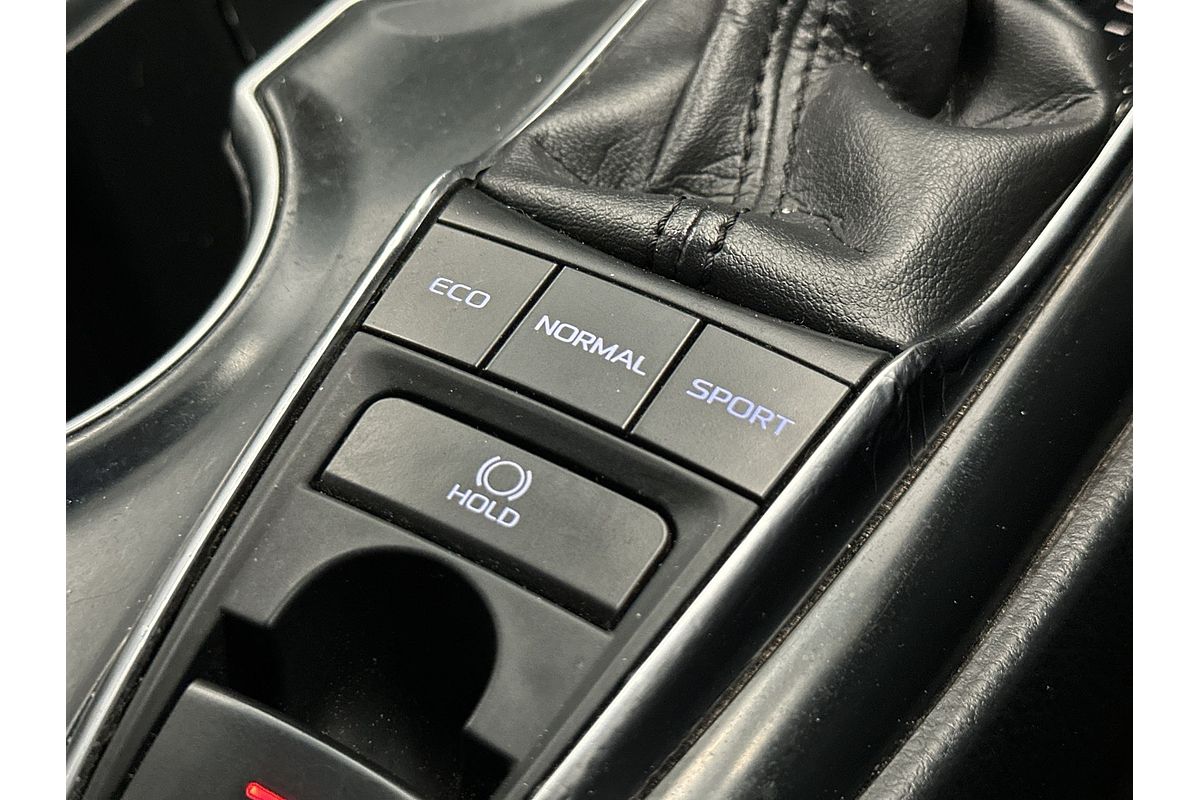 2017 Toyota Camry SL ASV70R