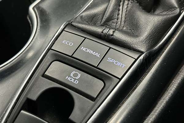 2017 Toyota Camry SL ASV70R