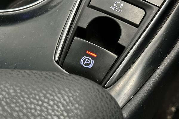 2017 Toyota Camry SL ASV70R