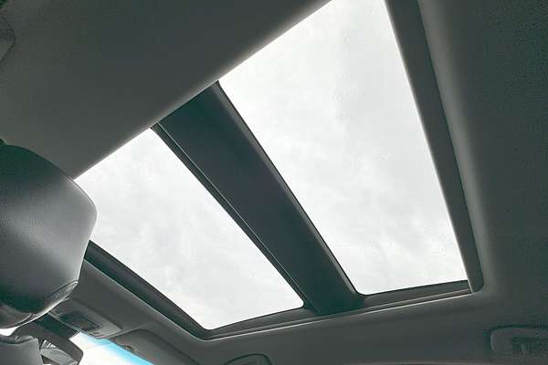 2017 Toyota Camry SL ASV70R