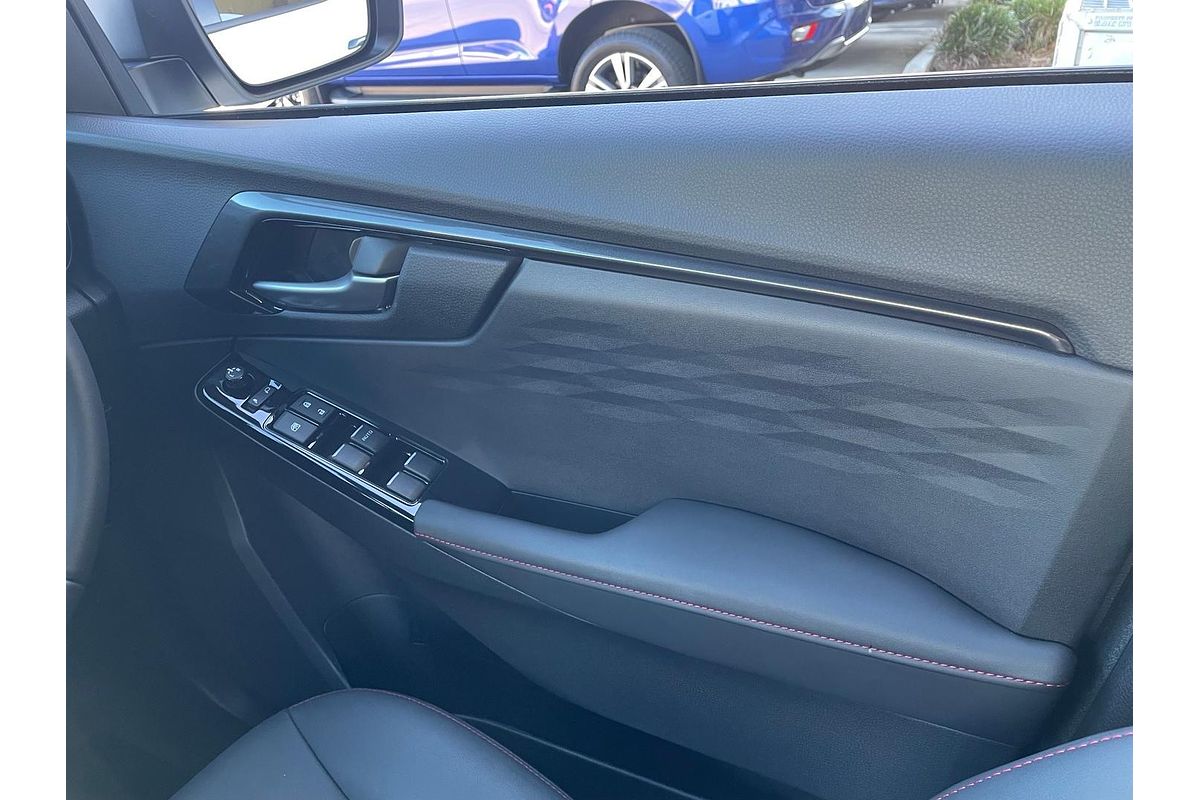 2025 Isuzu D-MAX X-TERRAIN 4X4