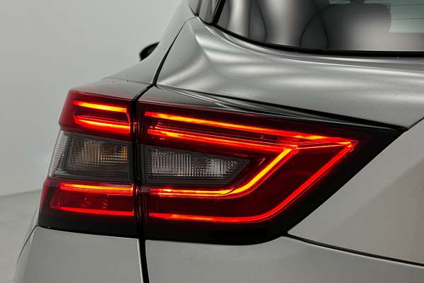 2024 Nissan JUKE ST-L F16