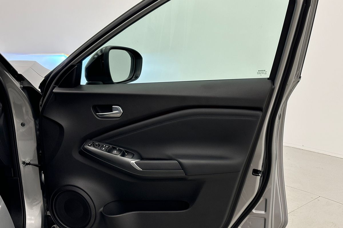 2024 Nissan JUKE ST-L F16