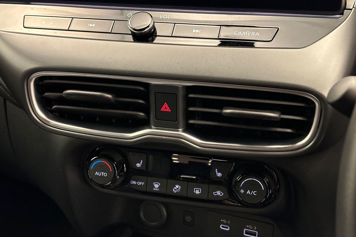 2024 Nissan JUKE ST-L F16